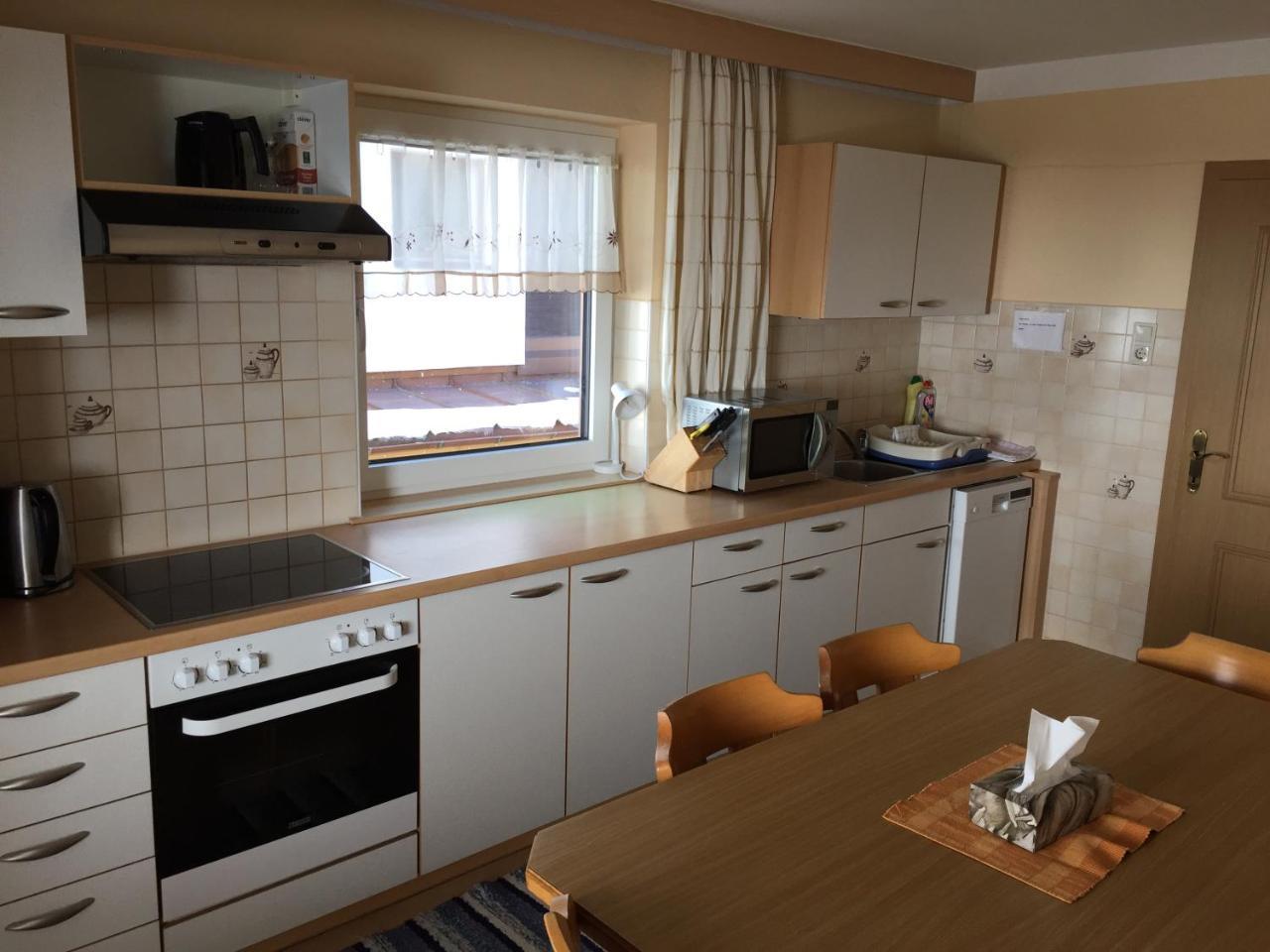 Ferienhaus Bergfrieden ซังคท์เลออนฮาร์ด อิม พิทซ์ทัล ภายนอก รูปภาพ